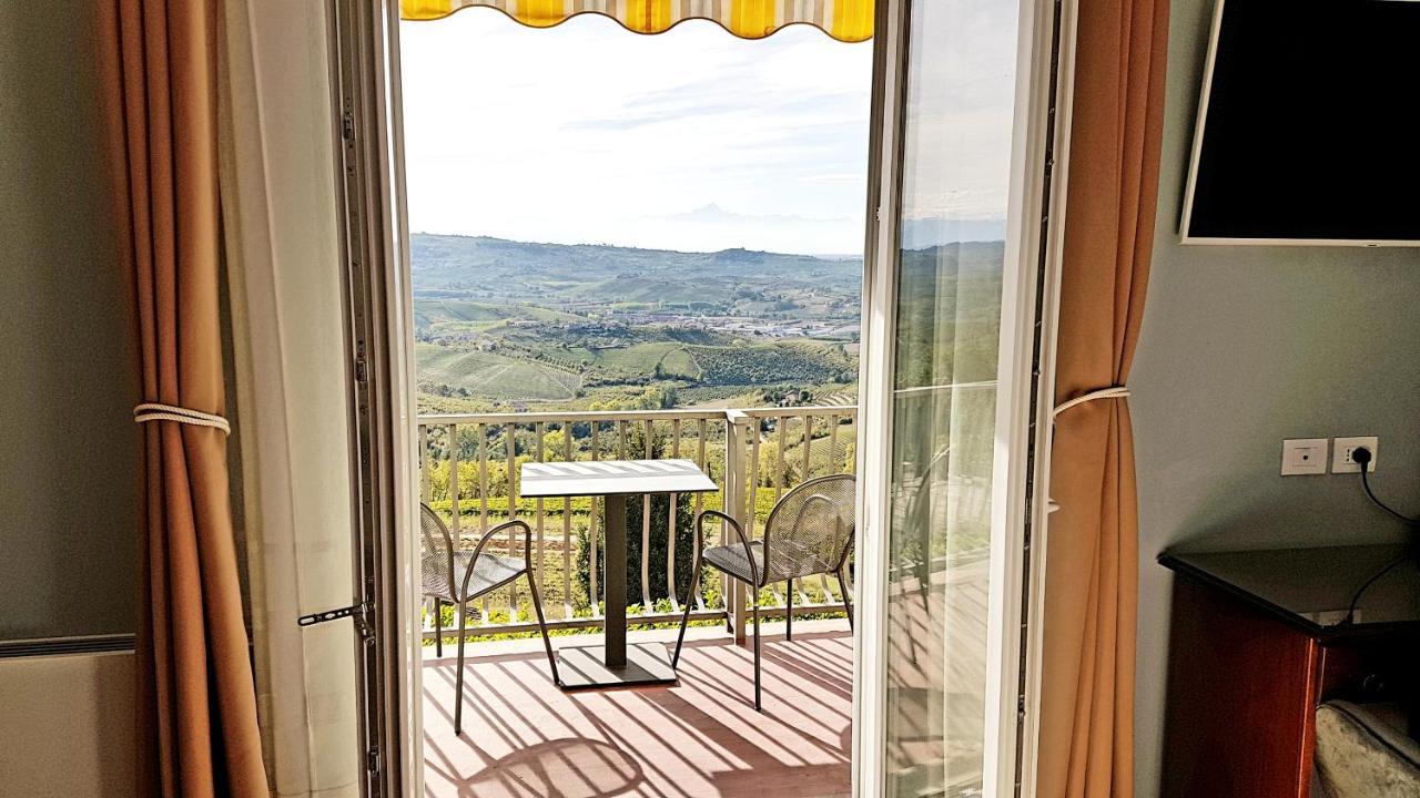 Villa Bellavista Alba, B&B מראה חיצוני תמונה